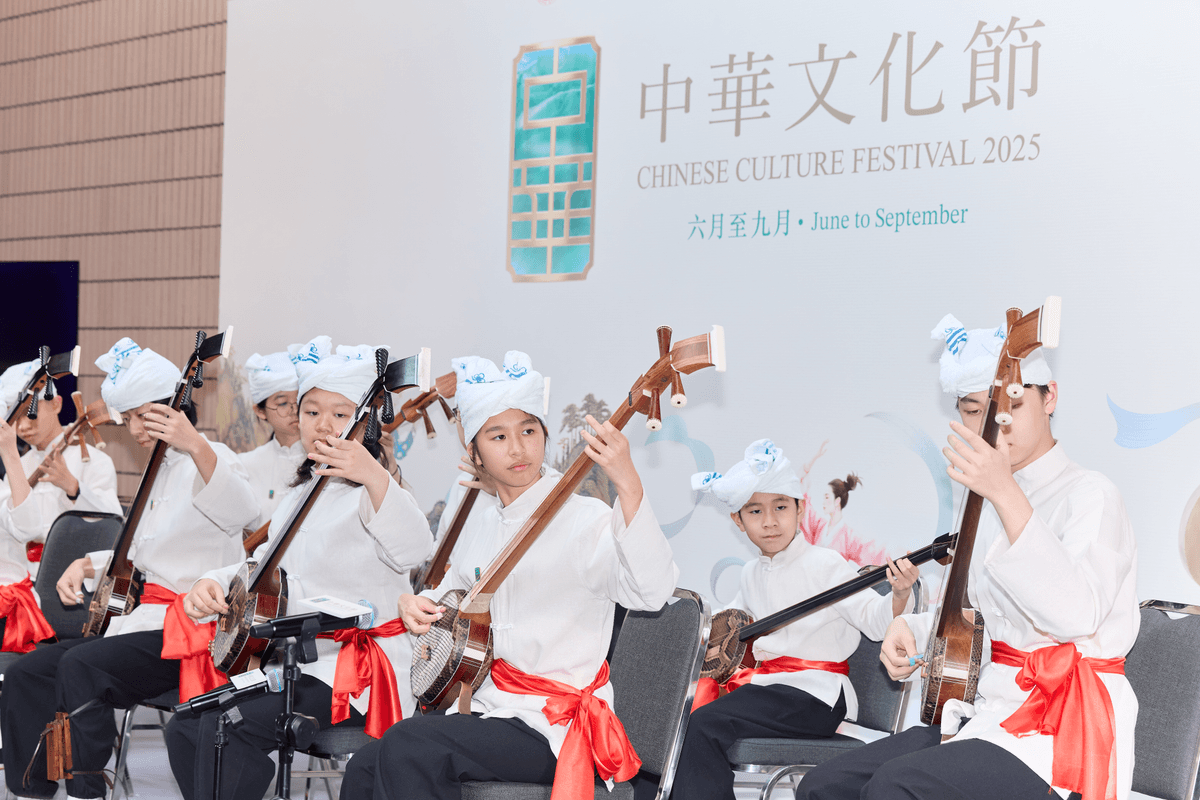 以詩舞戲樂展現千載華夏文化